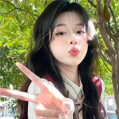 窗外是蓝星