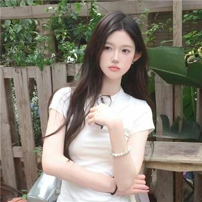 水色站